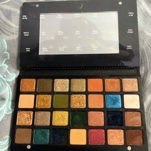 Natasha Denona Metropolis Eyeshadow Palette (Used once only 2 colors once)